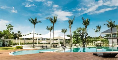 Royal Residence Club House .